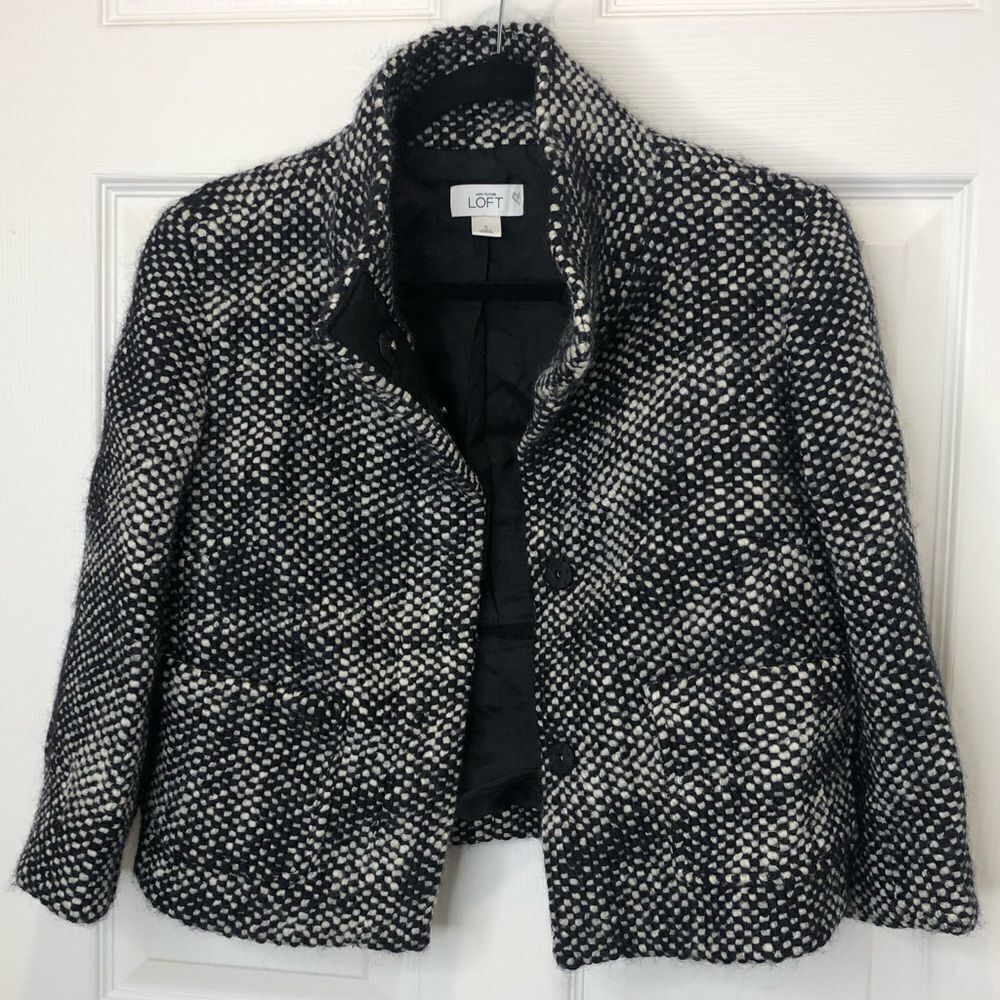 Ann Taylor Loft wool blend button front long sleeve blazer jacket, size small - Picture 4 of 16